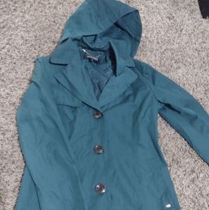 Ellen Tracy trench coat